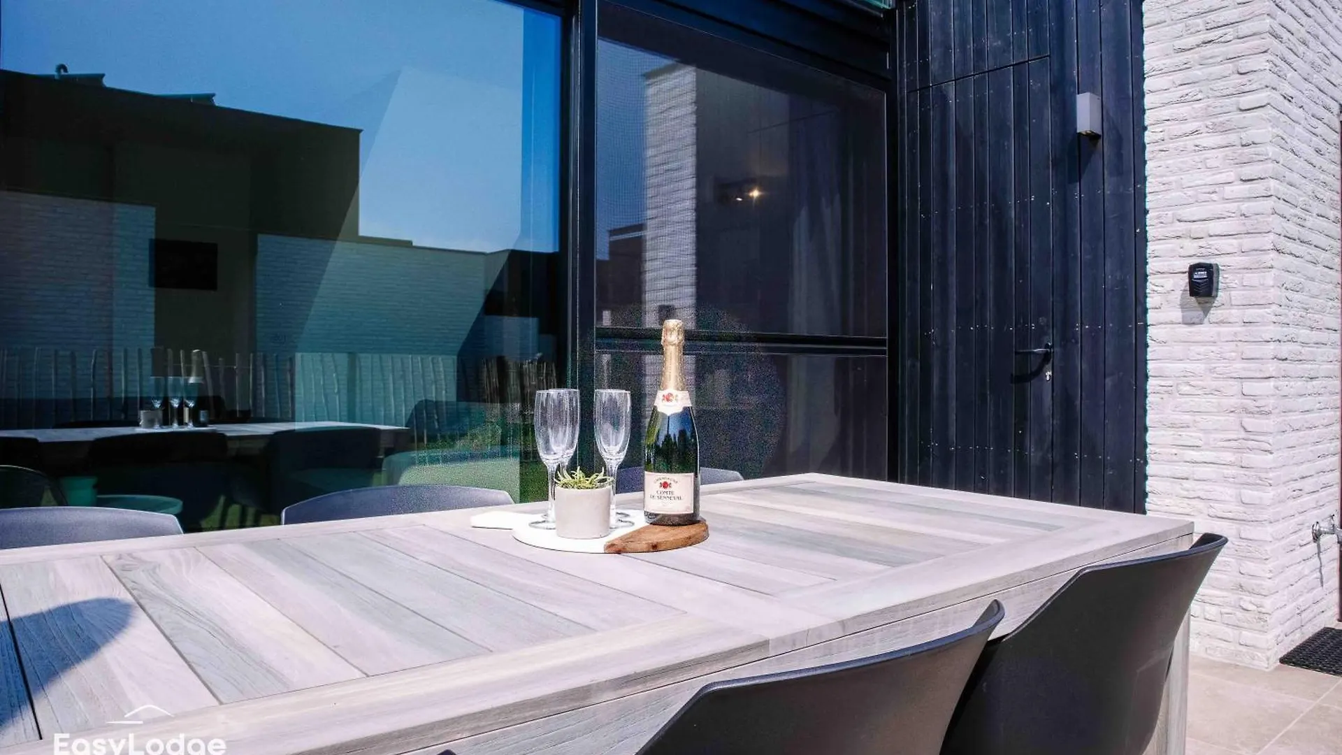 Nieuwe Vakantiewoning Met Tuin Dicht Bij Strand Middelkerke Holiday home